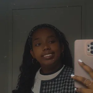 Sarah - Prof de soutien scolaire - Élancourt