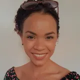 Rebecca - Professor de piano - Manaus