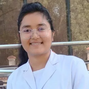 Ravina - Chemistry tutor - Sikar