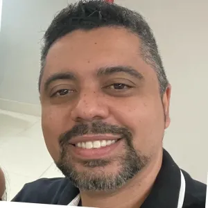 Thiago Flores - Prof de programação - Belo Horizonte