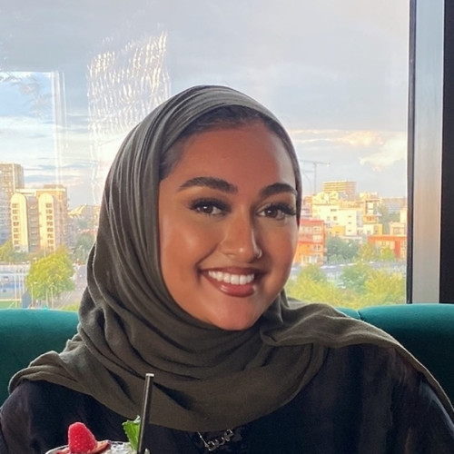 Thahrin Banstead, Biomedical Sciences Graduate, teaching Maths