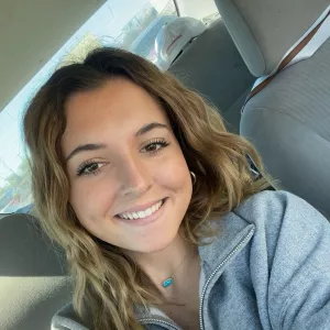 Kaya - Maths tutor - North Topsail Beach