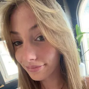 Lola - Prof de français - Toulon