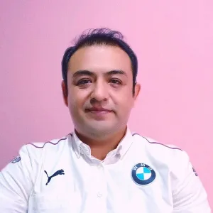 Bernardo - Profesor de física - Boca del río
