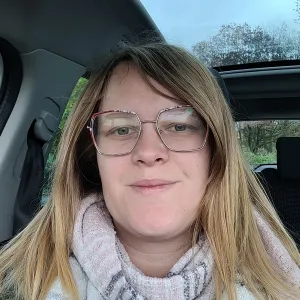 Romy - Prof de crochet - Hangviller