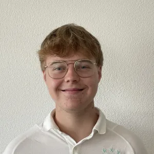 Noah - Lehrkraft für Mathematik - Luzern