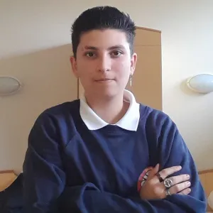 Edward - Prof de français - Bouray-sur-Juine