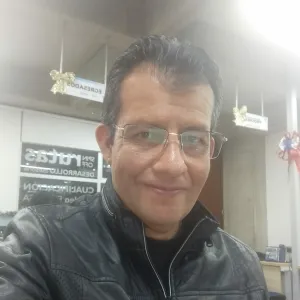 Carlos Alberto - profesor de economía - Zipaquirá