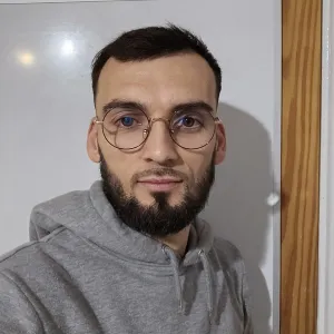Larion - Spanish Tutor - London