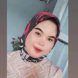 Devi - Guru bahasa indonesia - Jakarta Pusat
