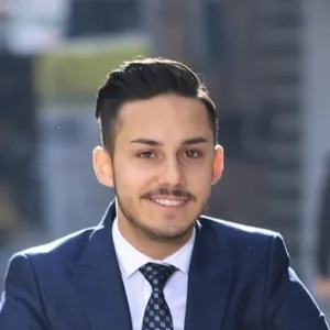 Melih - Fransızca öğretmeni - 