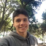 Cori - Profesor de yoga - Bogotá