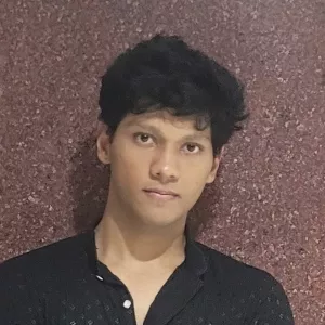 Devesh - Algebra tutor - Adraspalle