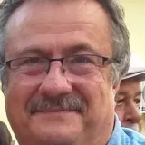Cüneyt - Tarih öğretmeni - 