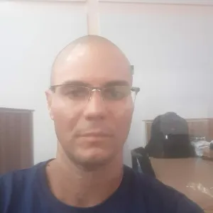 CHARLES - Professor de informática - Goiânia