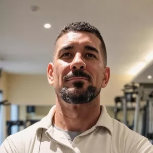 Adriano - Professor de Treino Personalizado - Granja Viana