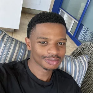 Simo - Maths tutor - Durban