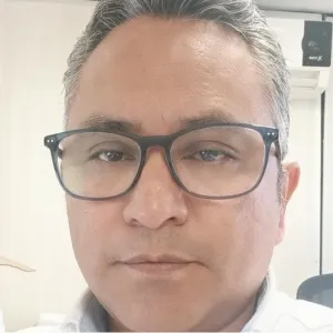 Balmore - Profe de química - Ciudad de México