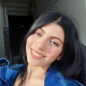 Mariyam - Rusça öğretmeni - 