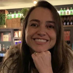 Elisângela de Fátima - Professor de português para estrangeiros - Piracicaba