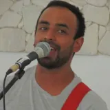 Damian - profesor de guitarra - Trujui