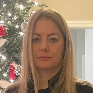 Nadine - English tutor - Barrie