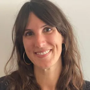 Samantha - Prof d'économie - Pringy