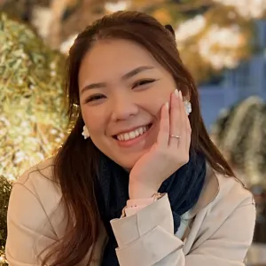 Charissa - Guru menulis blog - Jakarta Barat