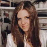 Julia - Lehrkraft für Deutsch - Wien