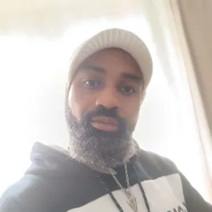 Kenny - English tutor - Croydon