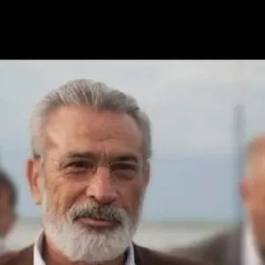 Elif - Türkçe öğretmeni - 