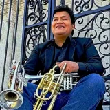 Mauricio - profesor de trompeta - Arequipa