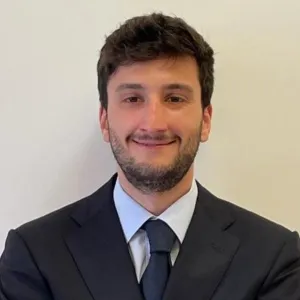 Renato - Insegnante di economia - Milano