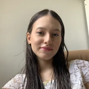 Thais - Professor de química - 