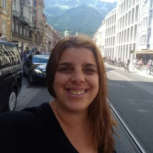 DANIELA ALEJANDRA - profesor de contabilidad - Villa Urquiza
