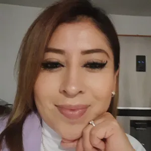 Yazmin - profesor de economía - Ciudad Nezahualcóyotl