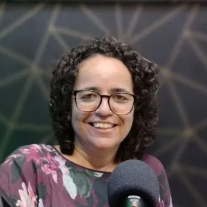 Isabel - Professor de português - Rio de Janeiro