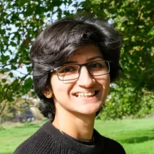 Aleesha - Computer programming tutor - Cambridge