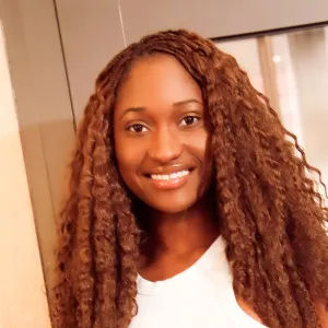 Dominica - Prof de développement personnel - Toulouse