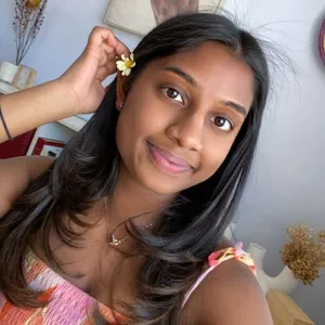 Karunya - Maths tutor - East Kempsey
