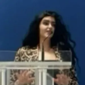 Damla Şerife - Türkçe öğretmeni - 
