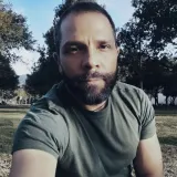 Esteban - prof de Ciencias sociales - Bogotá