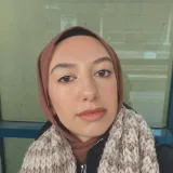 Zeynep - Matematik öğretmeni - İstanbul