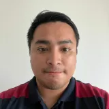 Ray - profesor de economía - Lima