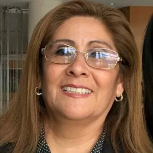 María de lourdes - Profesor de escuela para padres - Tampico