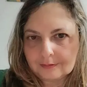 Luciana - Professor de inglês - São Carlos