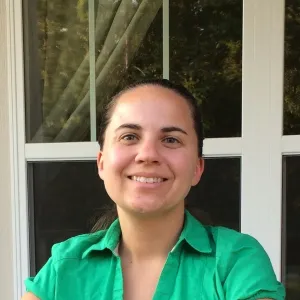 Laura - Reading tutor - Clayton