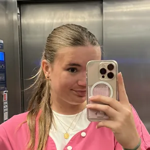 Aurore - Prof de maths - Poitiers