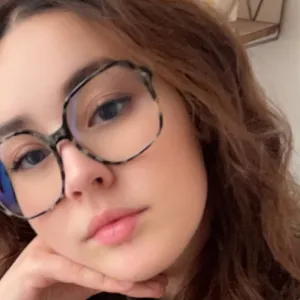 Assia - Prof de maths - Montpellier