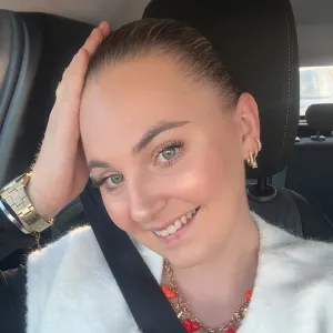 Flavie - Prof de flûte traversière - Caromb